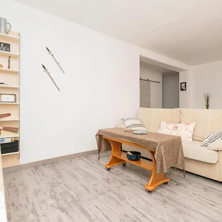 Apartment La Islena *
